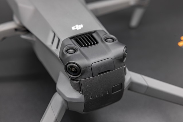 DJI's new UAV Mavic 3 Classic evaluation: more cost-effective.