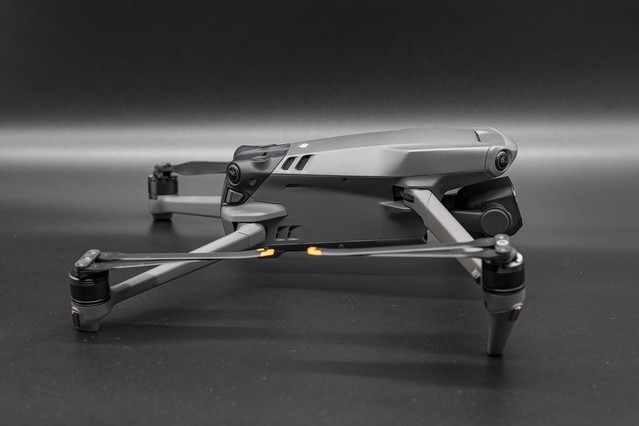 DJI's new UAV Mavic 3 Classic evaluation: more cost-effective.