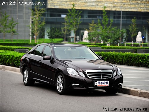 Mercedes-Benz (Import) Mercedes-Benz E-Class (Import) 2010 E 260 Fashion Style